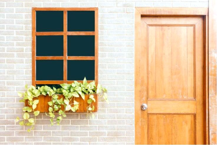 Какую входную дверь выбрать для своего дома?