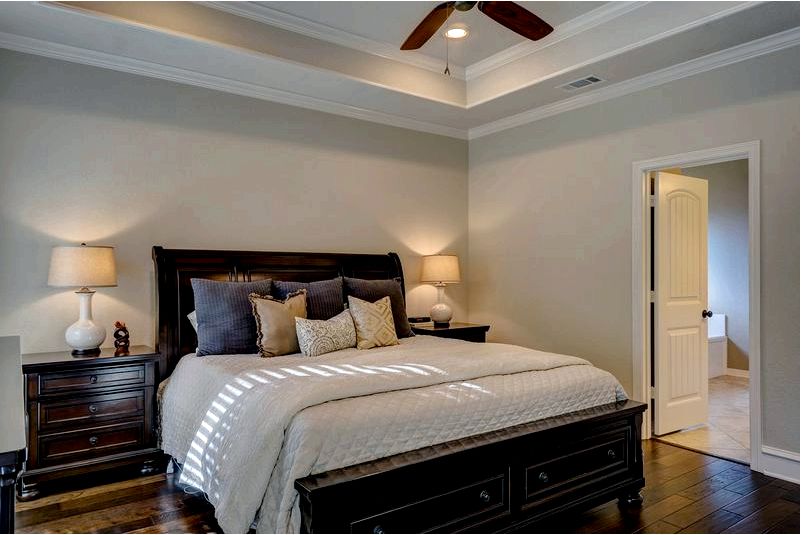 Размышляя, какую кровать выбрать для спальни деревянная кровать прослужит вам долгие годы