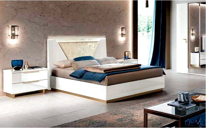 Современные и дизайнерские кровати для спальни из массива дерева - desiq