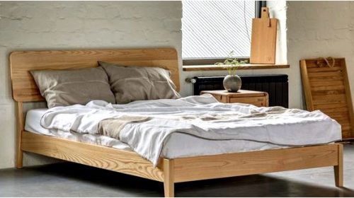 Как выбрать деревянную кровать для спальни