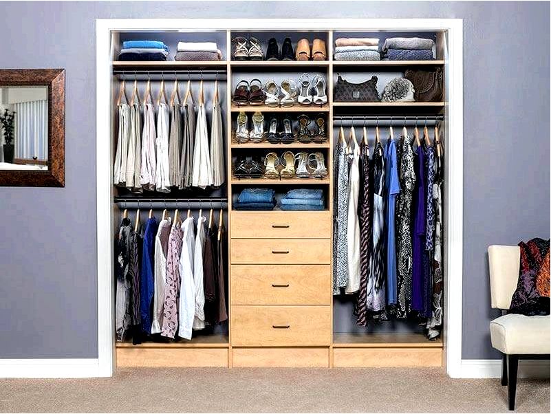 9 Лучших советов по выбору дизайна гардероба foyr
