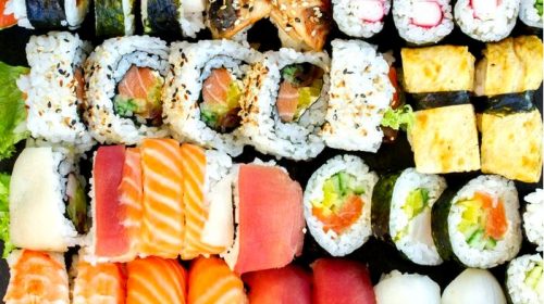 Суши – вкусная еда из Японии