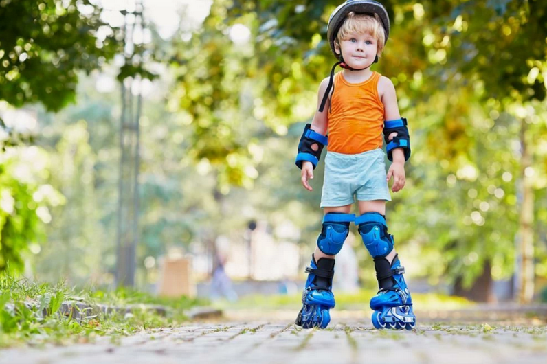 Роликовые коньки для детей: Почему это отличный выбор для вашего малыша