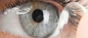 Одноденні vs. багаторазові контактні лінзи: Переваги та недоліки.